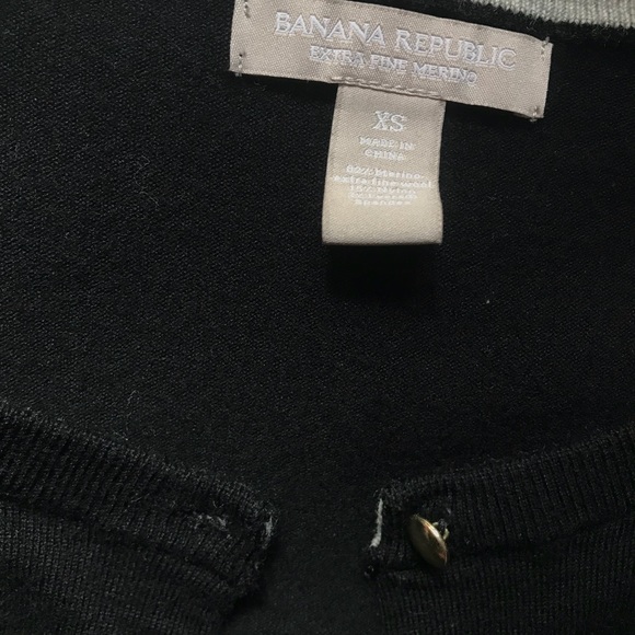 Black Banana Republic Cardigan - Picture 2 of 2